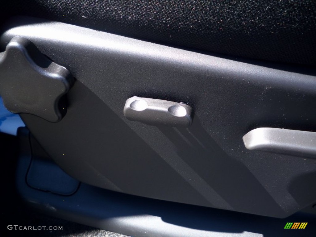 2013 Silverado 2500HD LT Crew Cab 4x4 - Graystone Metallic / Ebony photo #34