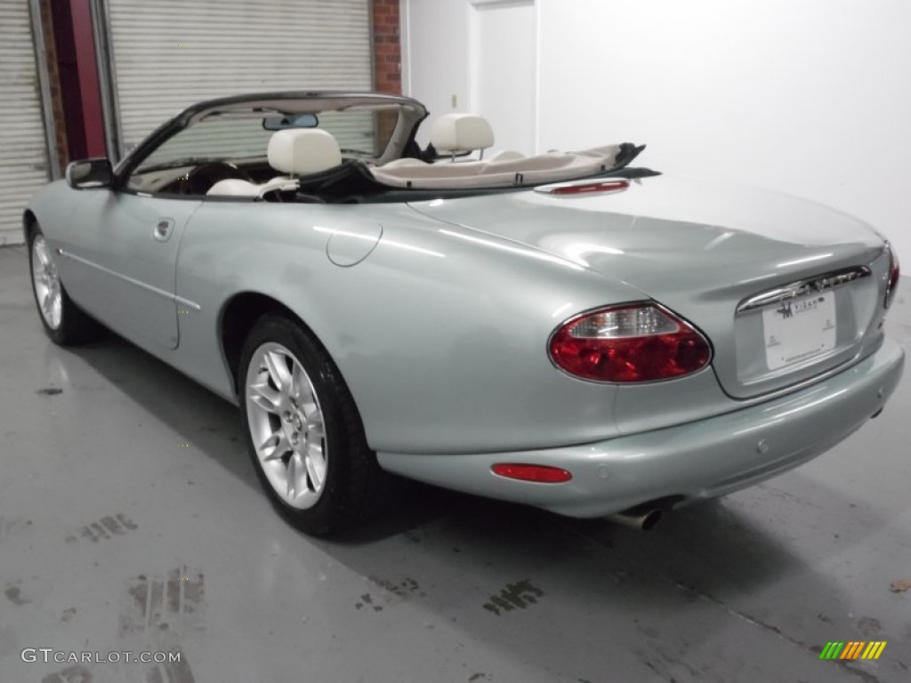 2001 XK XK8 Convertible - Seafrost Pearl / Ivory photo #22