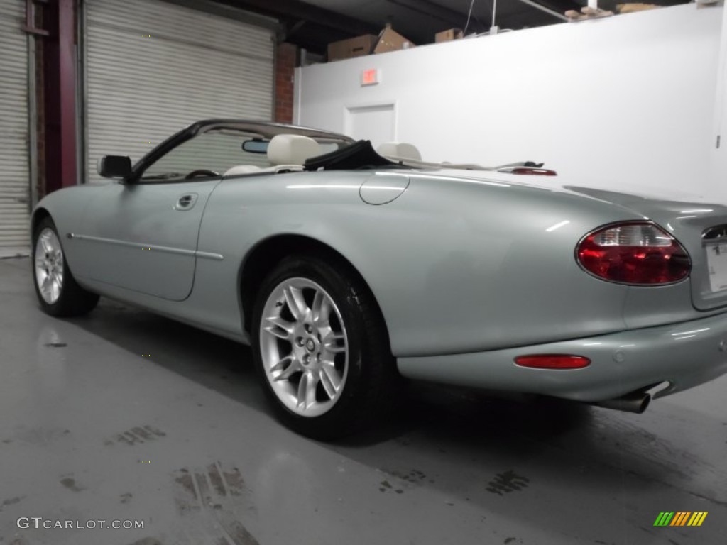 2001 XK XK8 Convertible - Seafrost Pearl / Ivory photo #25