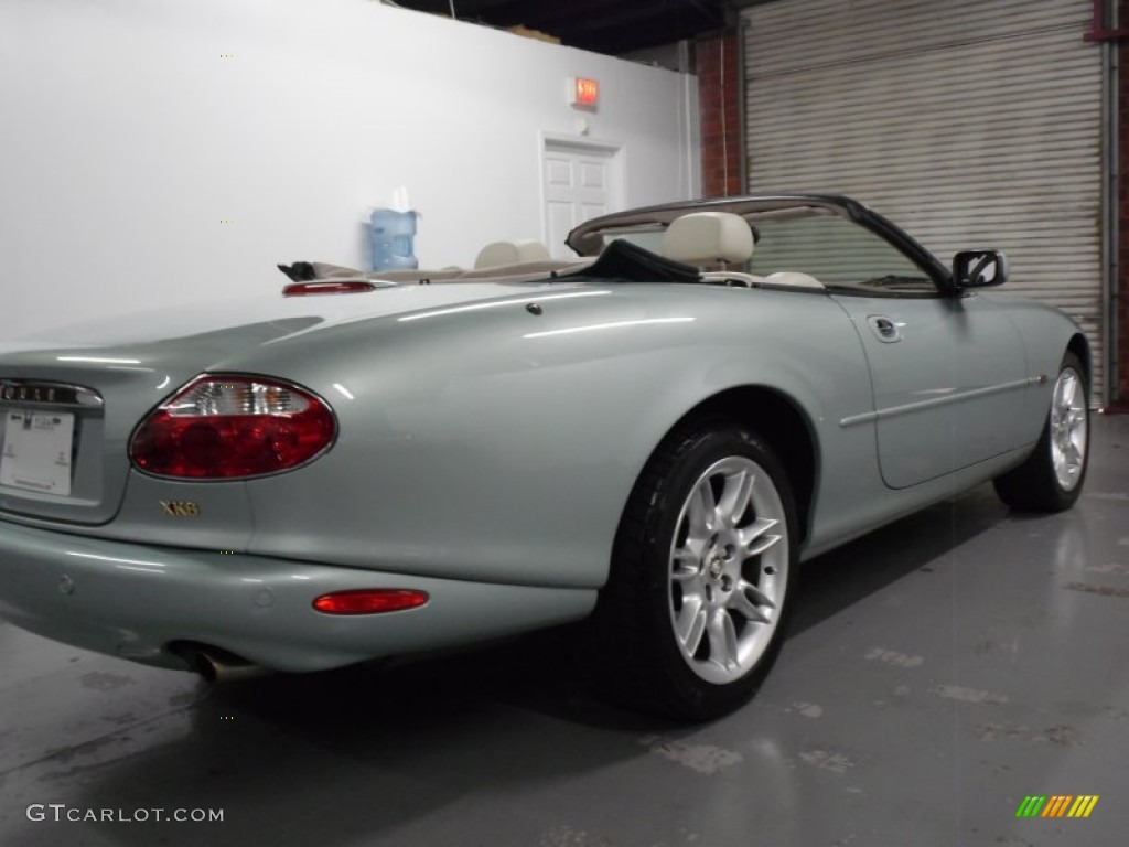 2001 XK XK8 Convertible - Seafrost Pearl / Ivory photo #26