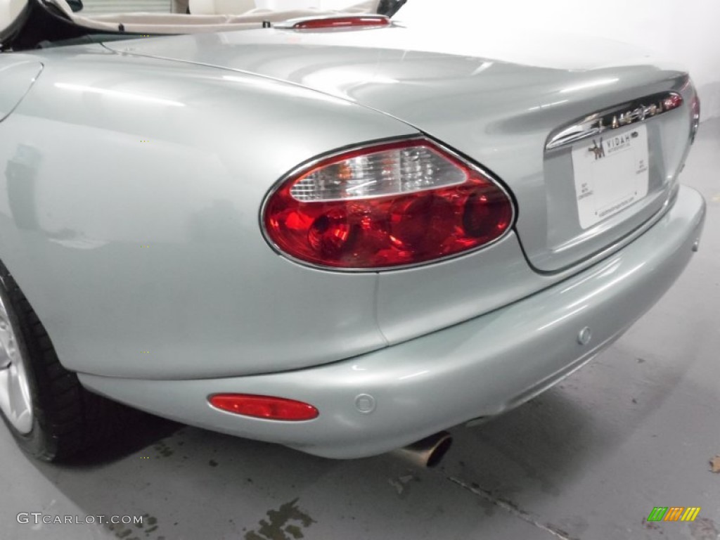 2001 XK XK8 Convertible - Seafrost Pearl / Ivory photo #27