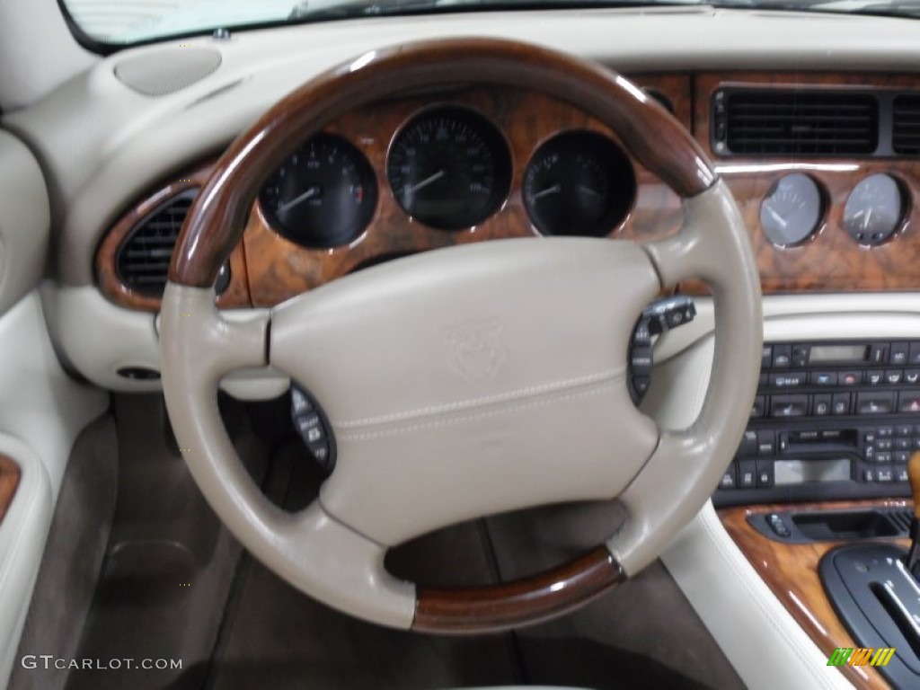 2001 XK XK8 Convertible - Seafrost Pearl / Ivory photo #43