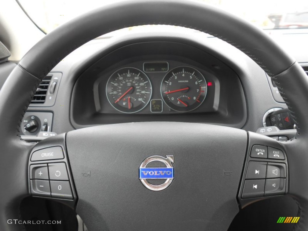 2012 C30 T5 - Ice White / Off Black photo #13