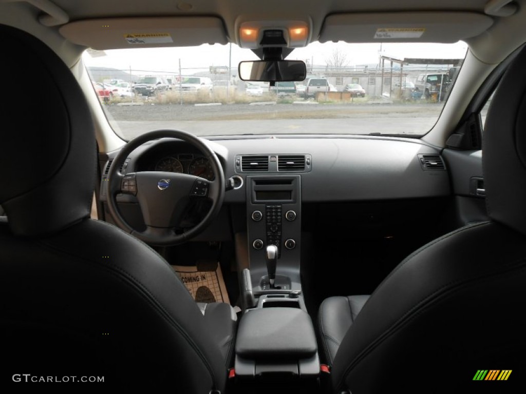 2012 C30 T5 - Ice White / Off Black photo #22