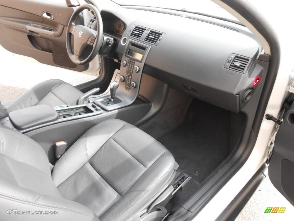 2012 C30 T5 - Ice White / Off Black photo #24
