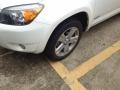 Super White - RAV4 Sport Photo No. 2