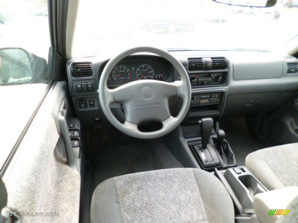 2001 Isuzu Rodeo LS 4WD Gray Dashboard Photo #79436603