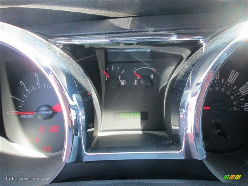2008 Mustang V6 Deluxe Coupe - Black / Dark Charcoal photo #16