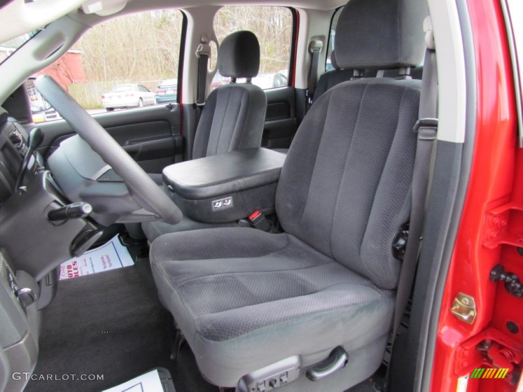 2005 Ram 1500 SLT Quad Cab 4x4 - Flame Red / Dark Slate Gray photo #17