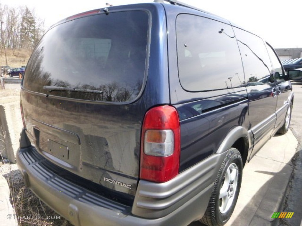 2004 Montana  - Blue Black Metallic / Gray photo #2