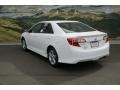 Super White - Camry SE Photo No. 2