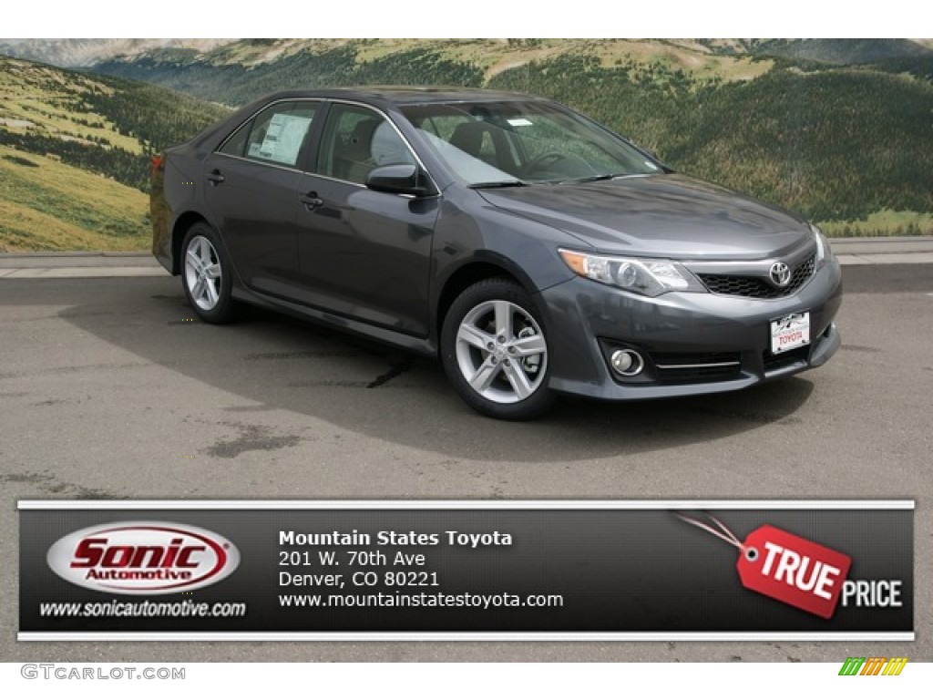 2013 Camry SE - Magnetic Gray Metallic / Black/Ash photo #1