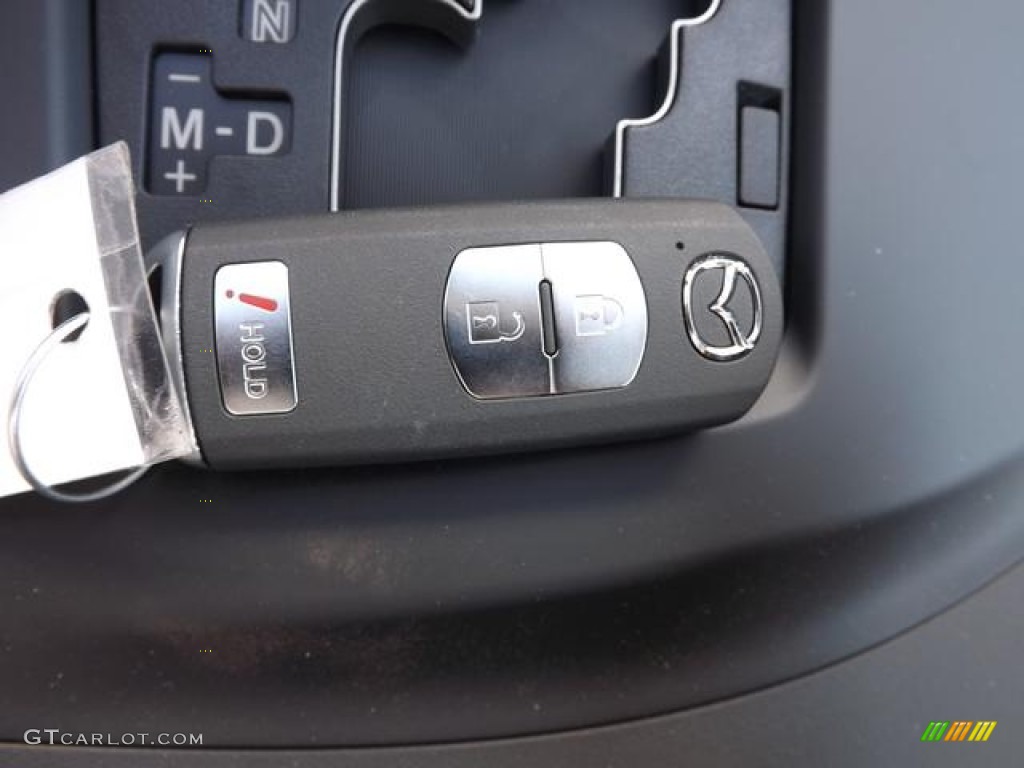 2013 Mazda MAZDA3 i Touring 5 Door Keys Photo #79441583