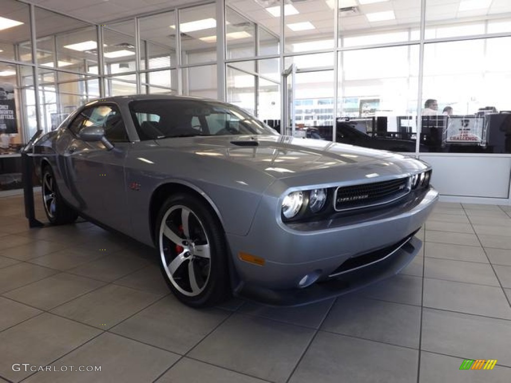 2013 Challenger SRT8 392 - Billet Silver Metallic / Dark Slate Gray photo #3