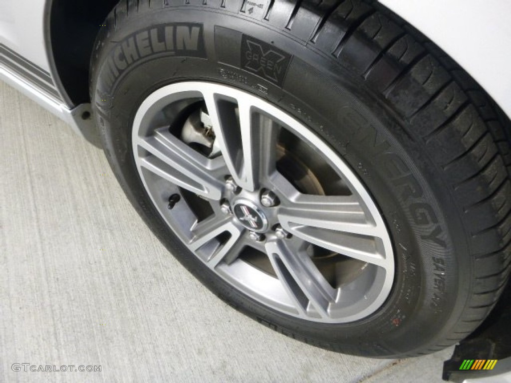 2013 Mustang V6 Premium Convertible - Ingot Silver Metallic / Stone photo #9