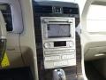 2010 White Platinum Metallic Tri-Coat Lincoln Navigator 4x4  photo #22