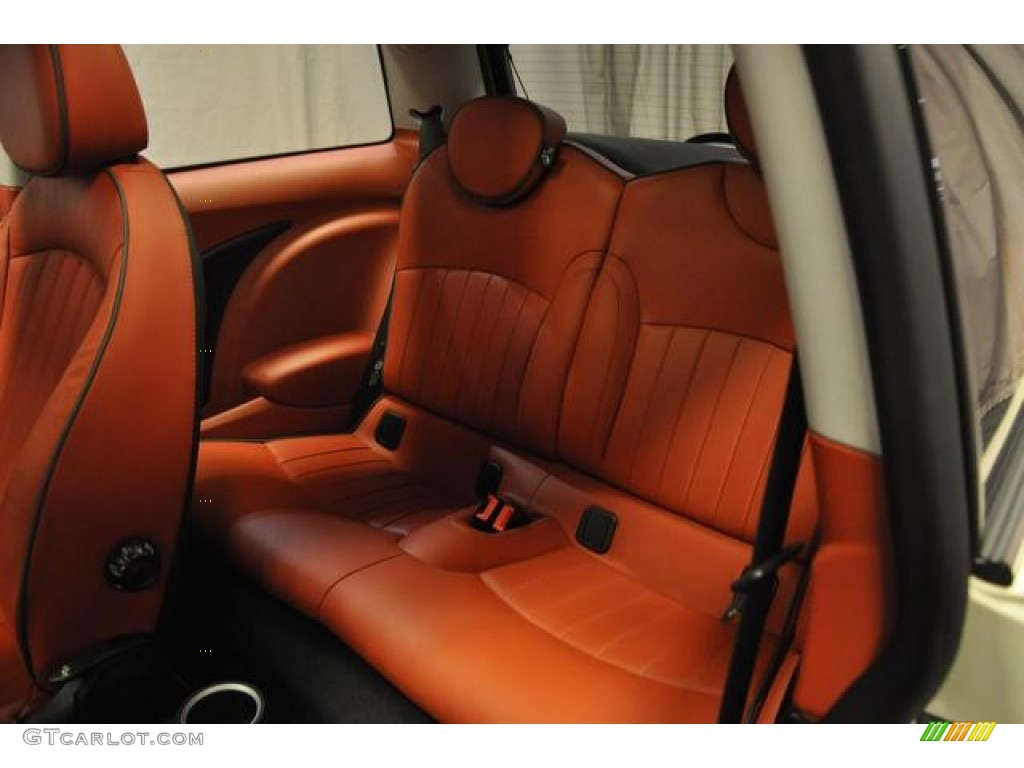 2010 Mini Cooper S Hardtop Rear Seat Photos