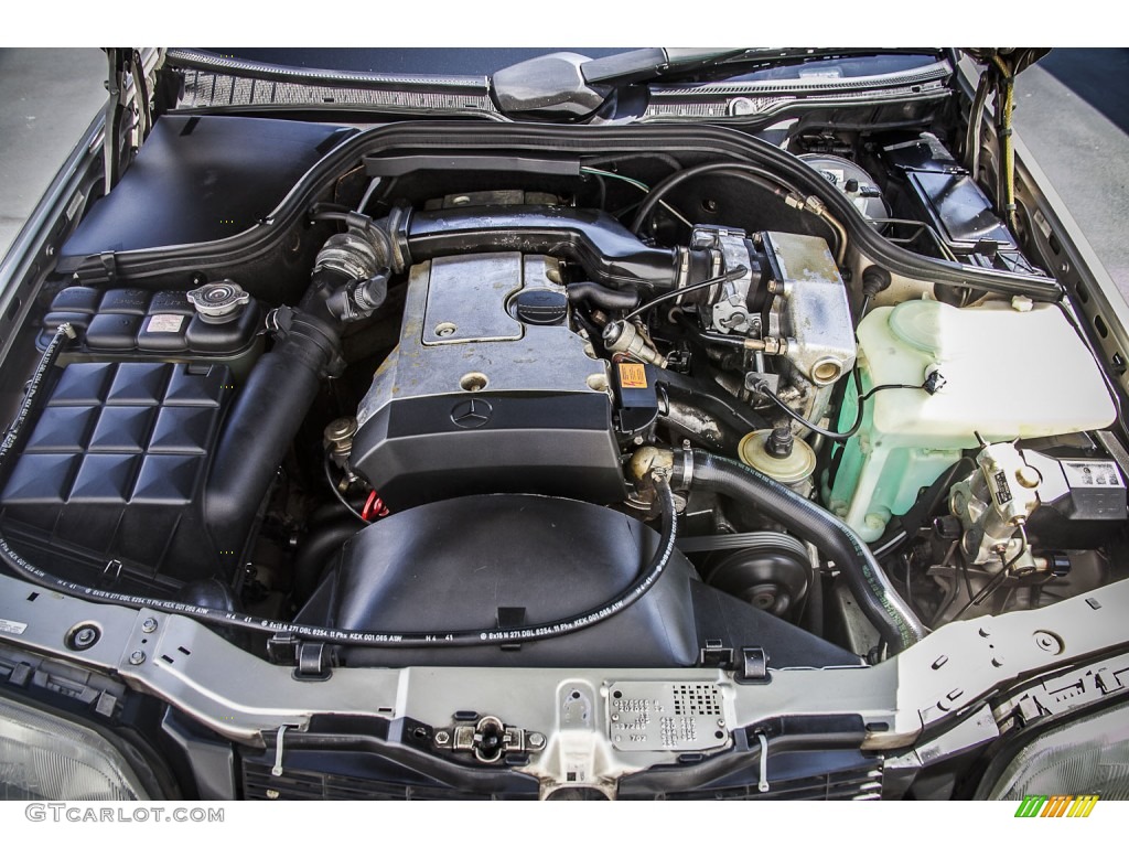 1995 Mercedes-Benz C 220 Sedan Engine Photos