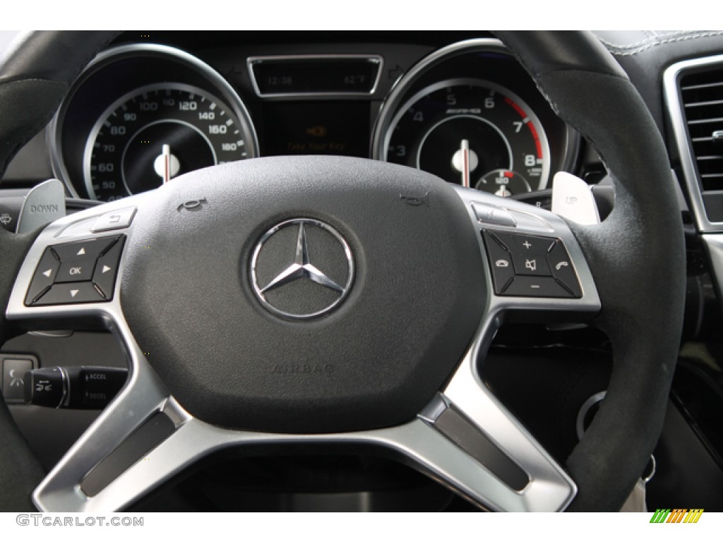 2012 Mercedes-Benz ML 63 AMG 4Matic Controls Photo #79450355