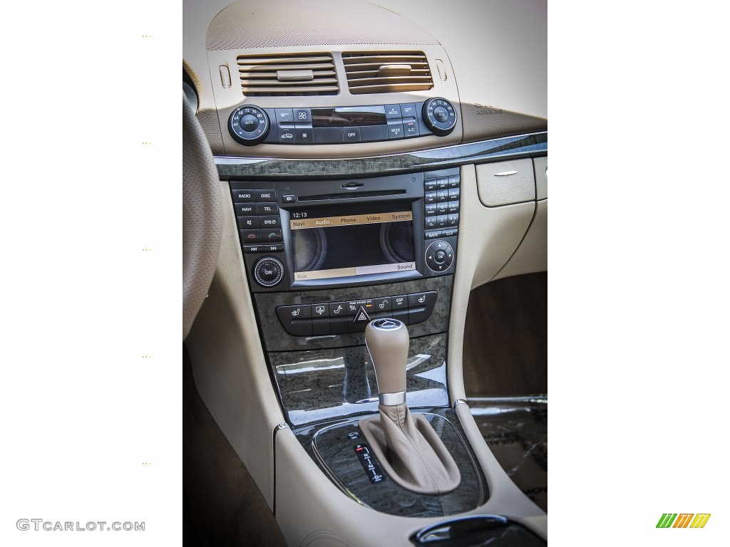2009 Mercedes-Benz E 350 Sedan Controls Photo #79451486