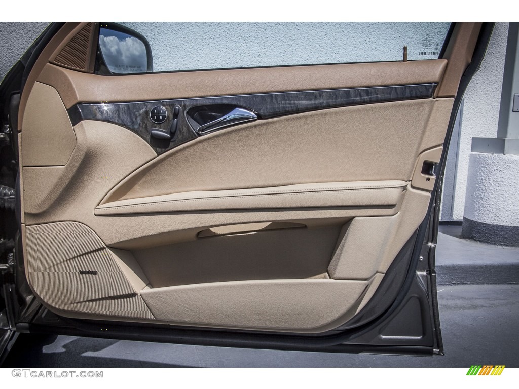 2009 Mercedes-Benz E 350 Sedan Cashmere Door Panel Photo #79451813