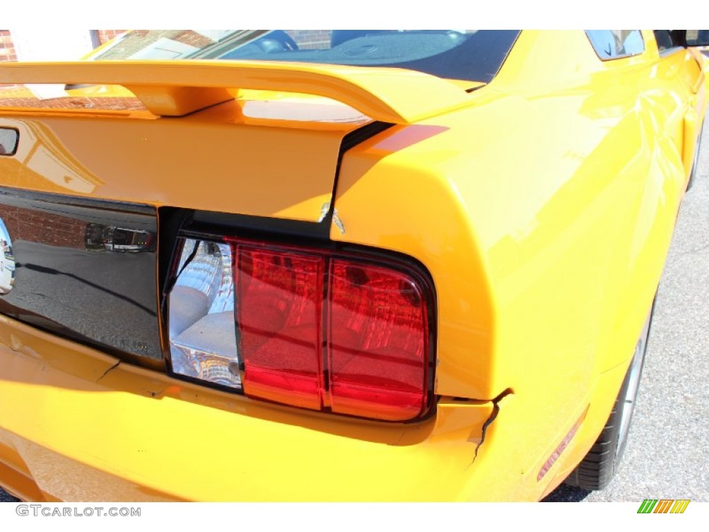 2008 Mustang GT/CS California Special Coupe - Grabber Orange / Dark Charcoal/Medium Parchment photo #20