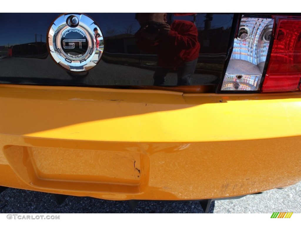 2008 Mustang GT/CS California Special Coupe - Grabber Orange / Dark Charcoal/Medium Parchment photo #22