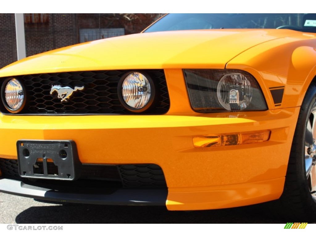 2008 Mustang GT/CS California Special Coupe - Grabber Orange / Dark Charcoal/Medium Parchment photo #29