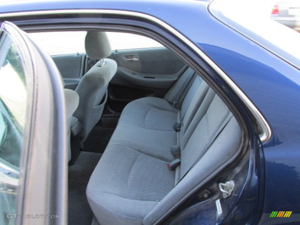 2002 Accord LX Sedan - Eternal Blue Pearl / Quartz Gray photo #18