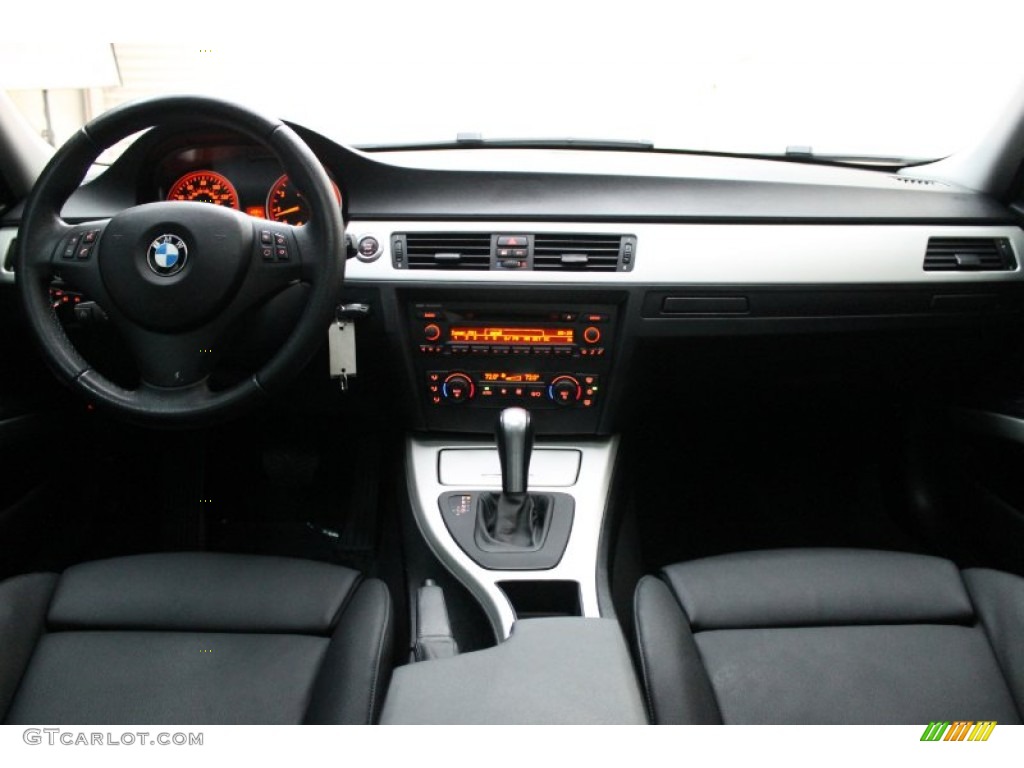 2006 3 Series 325i Sedan - Electric Red / Black photo #13
