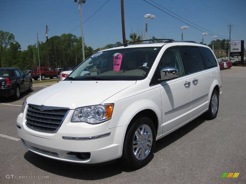 Stone White Chrysler Town & Country