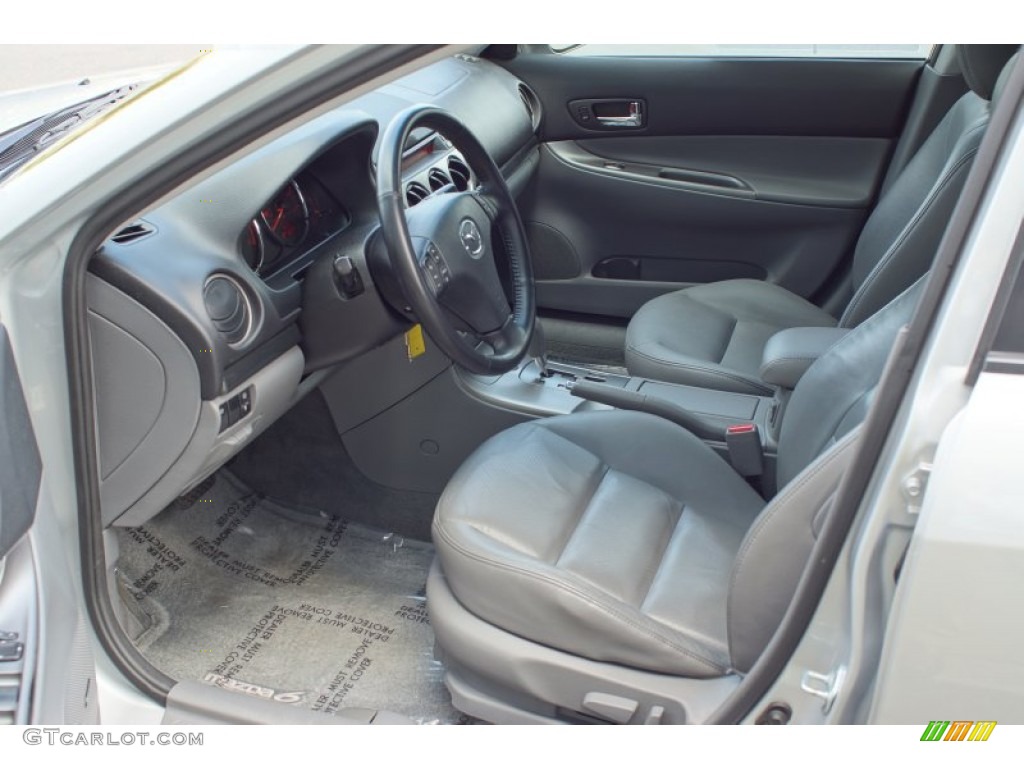 Gray Interior 2004 Mazda MAZDA6 s Sport Wagon Photo #79459993