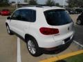 Candy White - Tiguan SE Photo No. 5