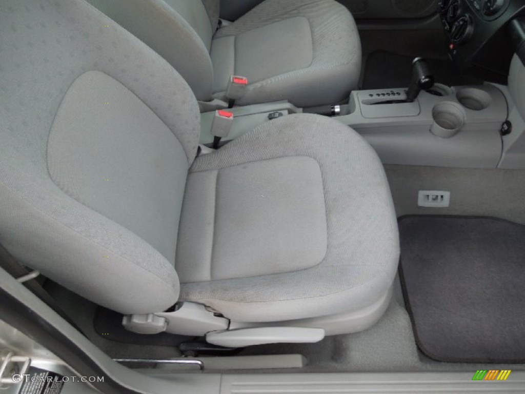 1999 New Beetle GL Coupe - Silver Metallic / Gray photo #17