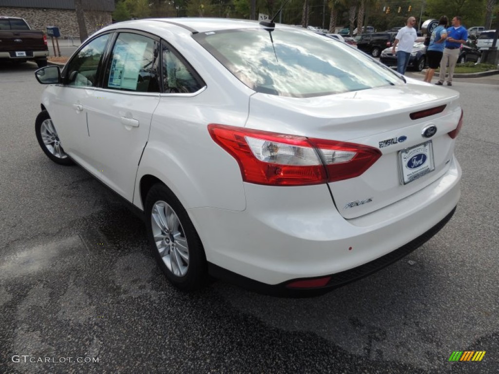 2012 Focus SEL Sedan - Oxford White / Stone photo #15