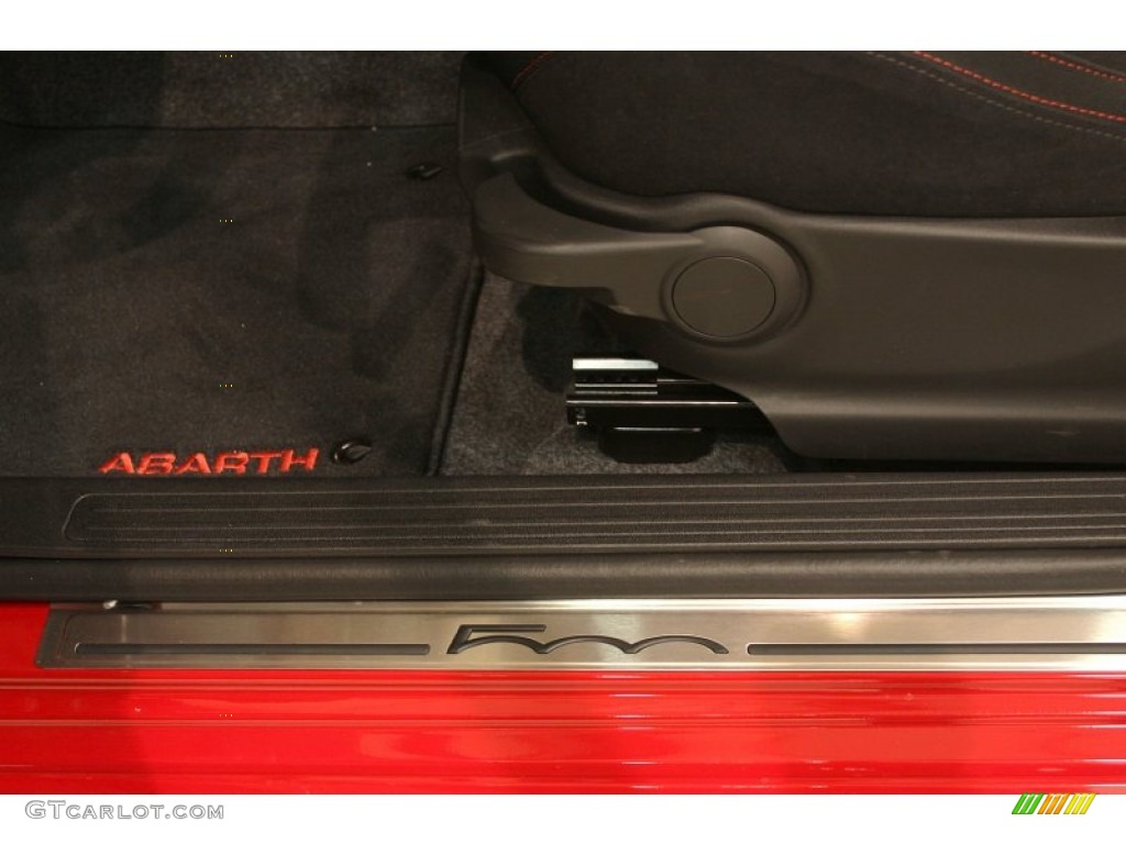 2013 500 c cabrio Abarth - Rosso (Red) / Abarth Nero/Nero (Black/Black) photo #11