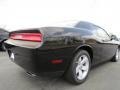 Pitch Black - Challenger SXT Photo No. 3