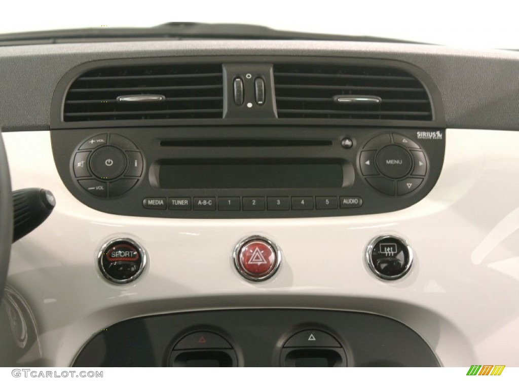 2012 Fiat 500 Pink Ribbon Limited Edition Audio System Photos