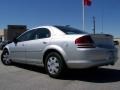 Bright Silver Metallic - Stratus SE Sedan Photo No. 4