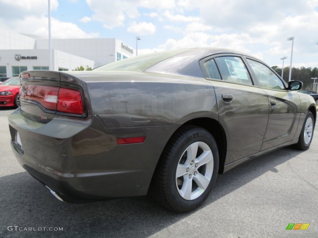 2013 Charger SE - Granite Crystal / Black photo #3