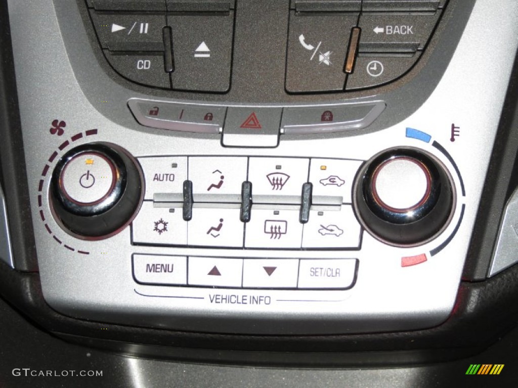 2011 GMC Terrain SLE Controls Photo #79468337