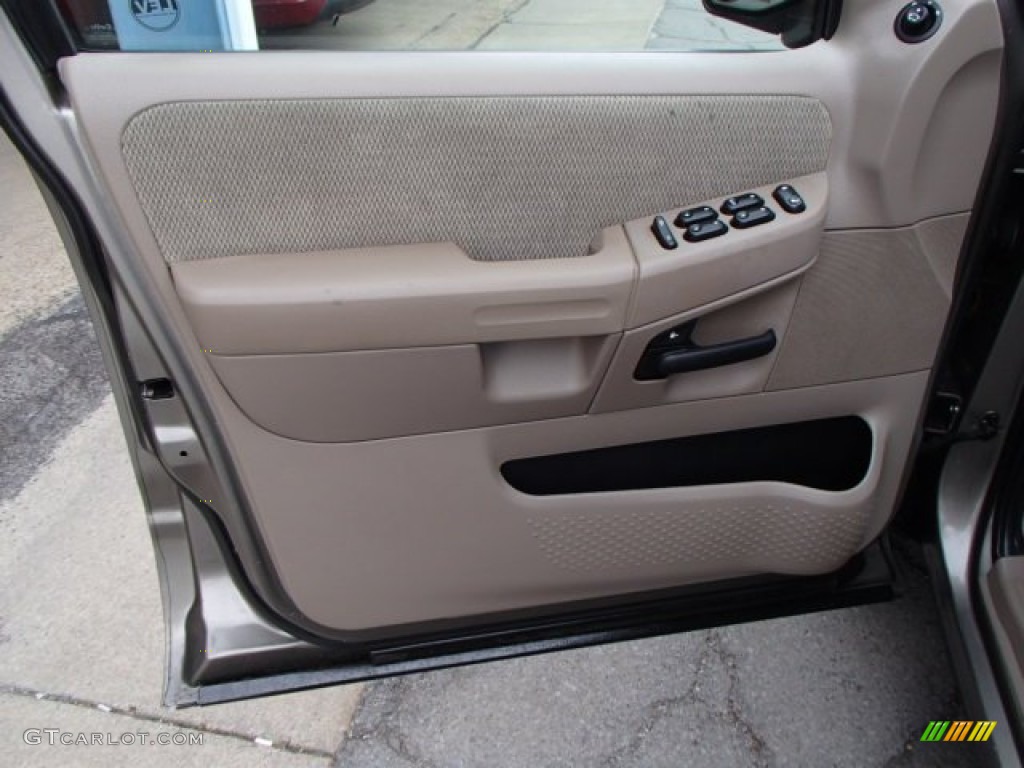 2002 Ford Explorer XLT 4x4 Medium Parchment Door Panel Photo #79470039