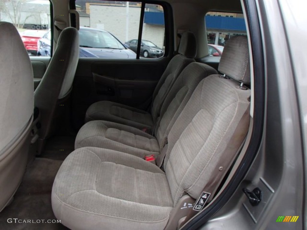 Medium Parchment Interior 2002 Ford Explorer XLT 4x4 Photo #79470059