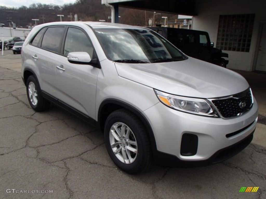 2014 Sorento LX - Bright Silver / Black photo #2