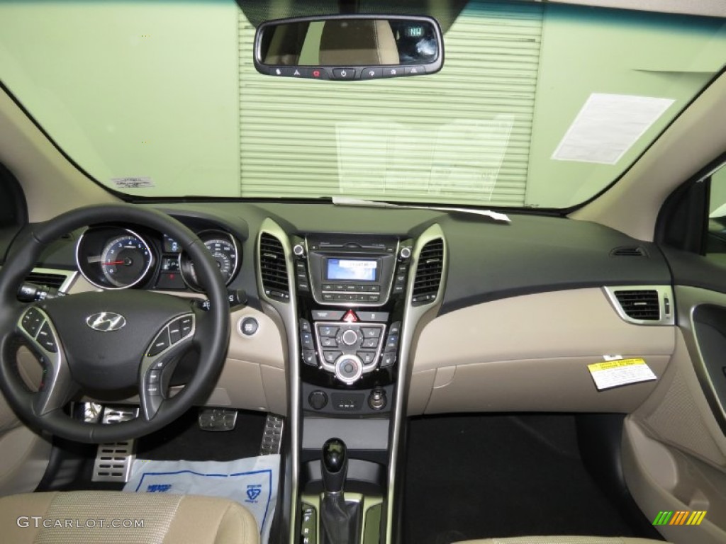 2013 Elantra GT - Monaco White / Beige photo #3