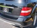 Black - ML 350 4Matic Photo No. 11