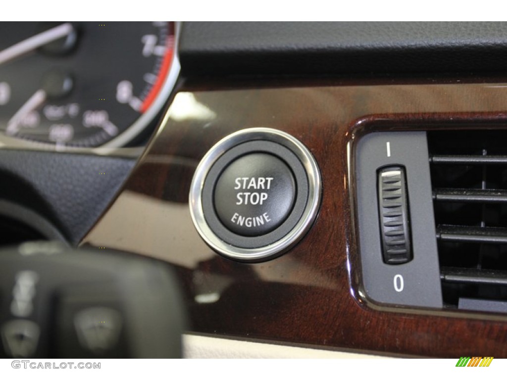2012 BMW 3 Series 328i Convertible Controls Photo #79472700