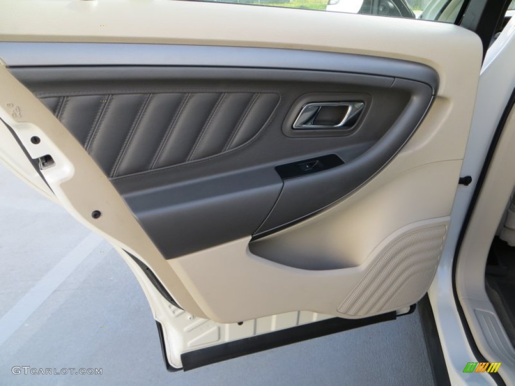 2012 Taurus SE - White Suede / Light Stone photo #28