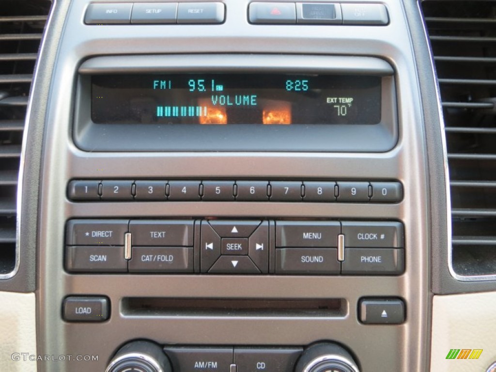 2012 Taurus SE - White Suede / Light Stone photo #36