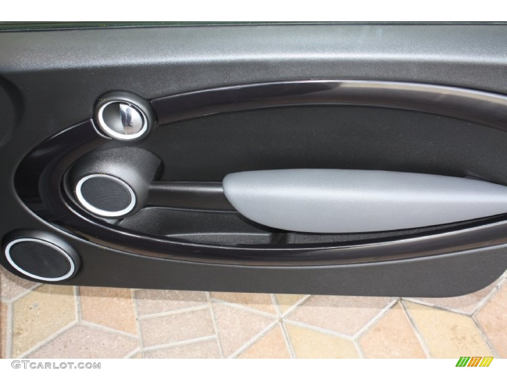 2007 Cooper Hardtop - Nightfire Red Metallic / Grey/Carbon Black photo #53